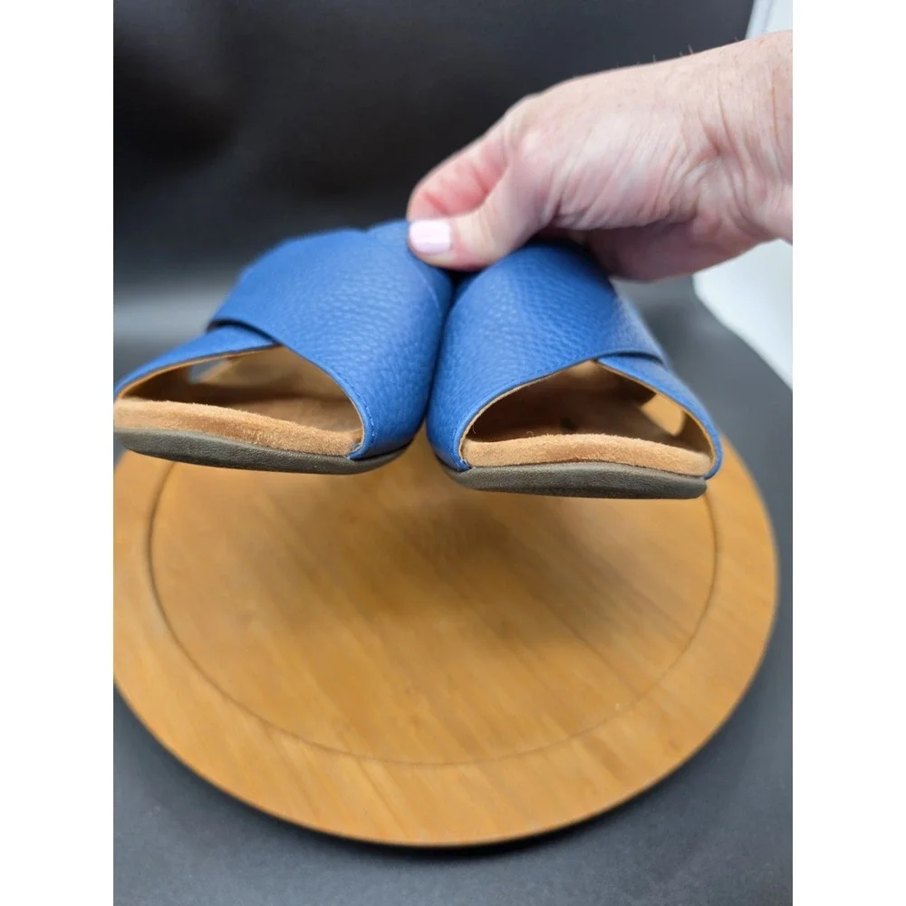 Vionic Leticia CrissCross Blue Leather Wedge Heel‎ Slip On Summer Sandal Size 9